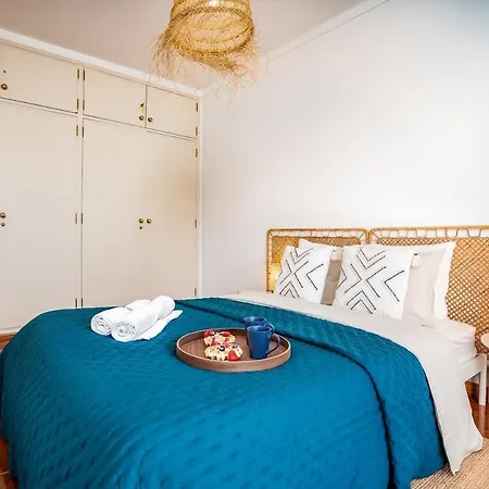 公寓 Charming Flat With Balcony - By Hostwise 波尔蒂芒